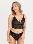 Unser Model ist 1,70 m groß und trägt Größe 36