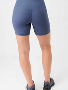 Aus Polyester