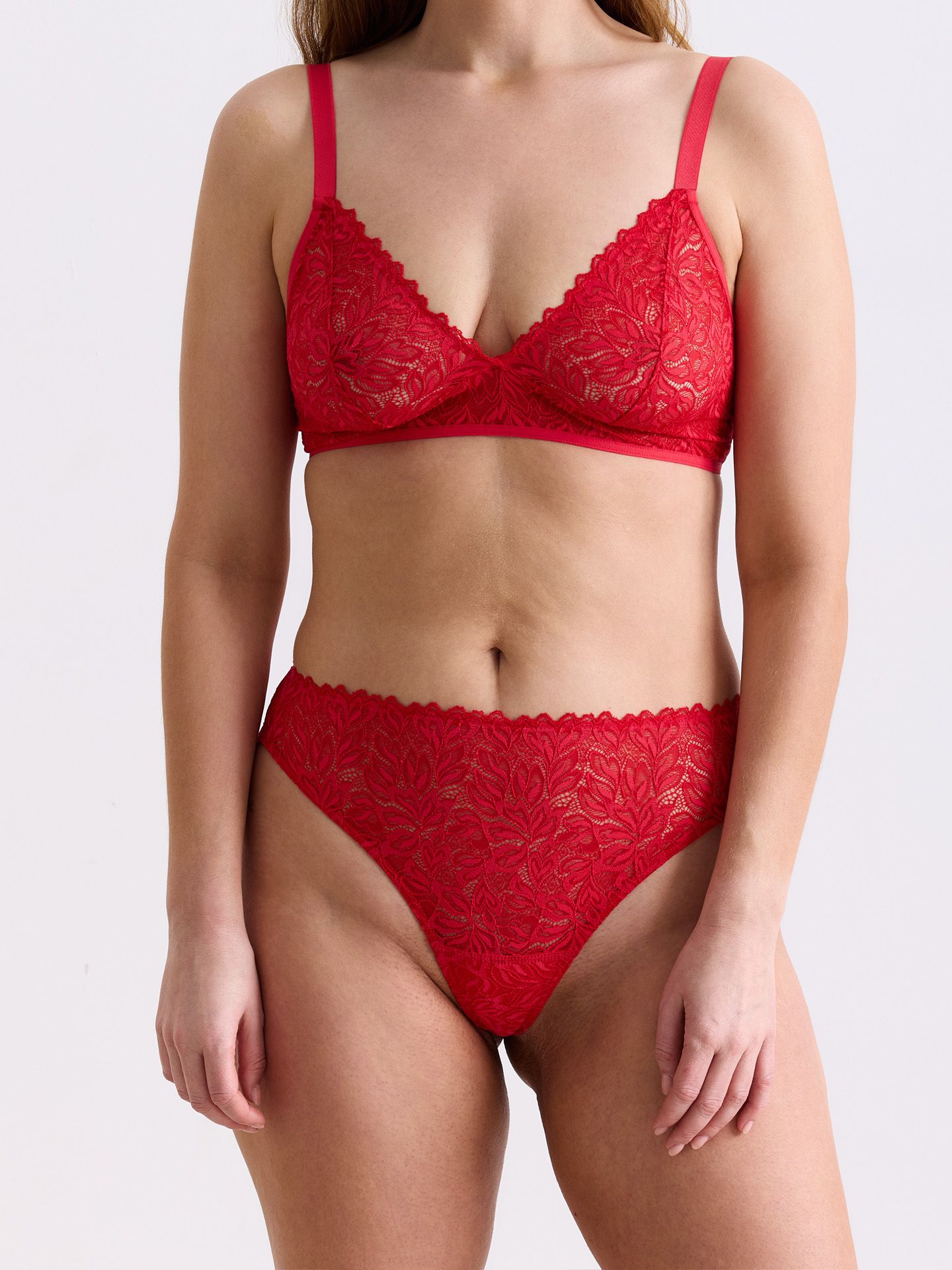 Dreamy Lace High Waist Brazil Thong chili red 36