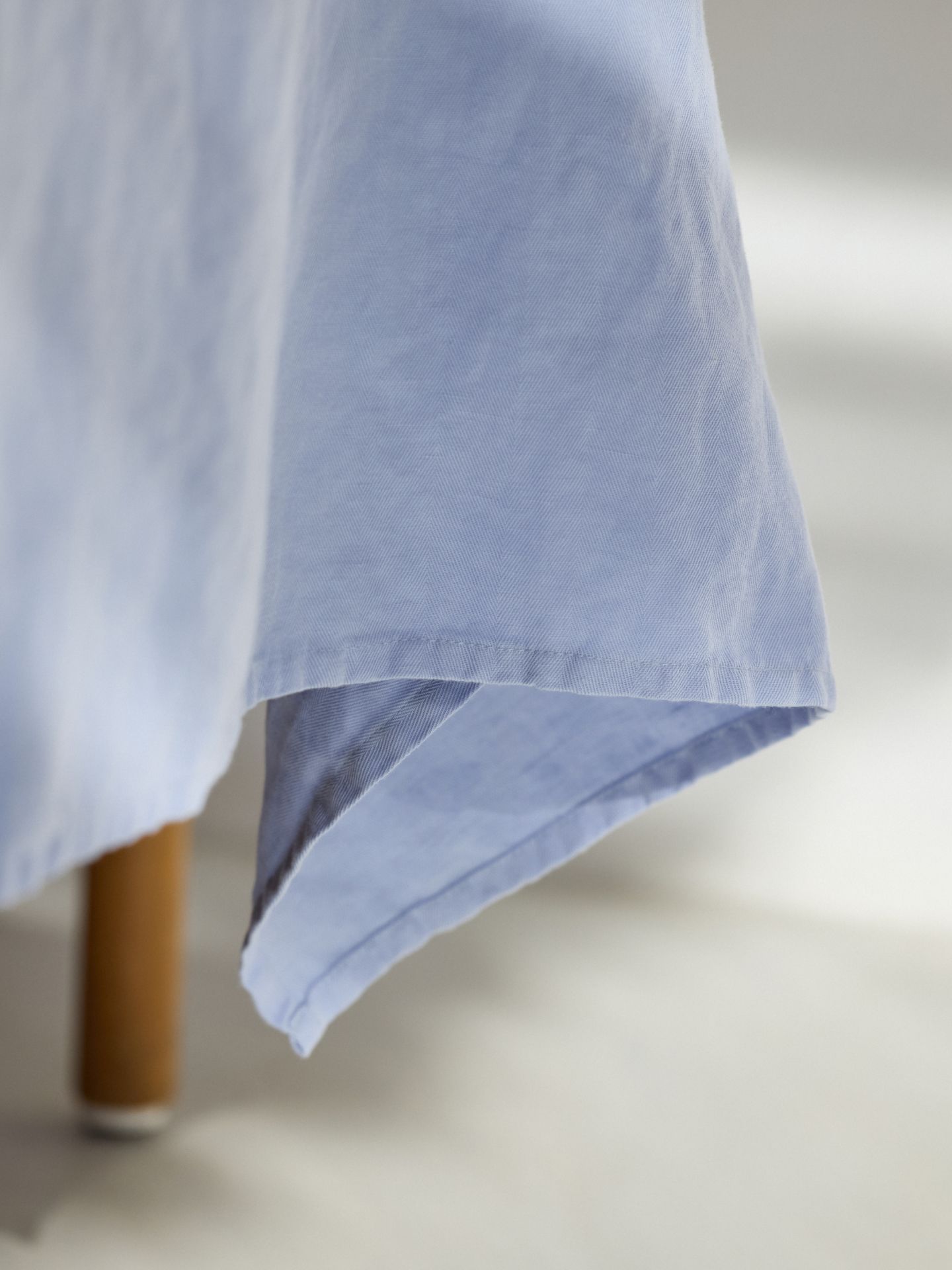 onomao x erlich textil tablecloth soft blue 160x270