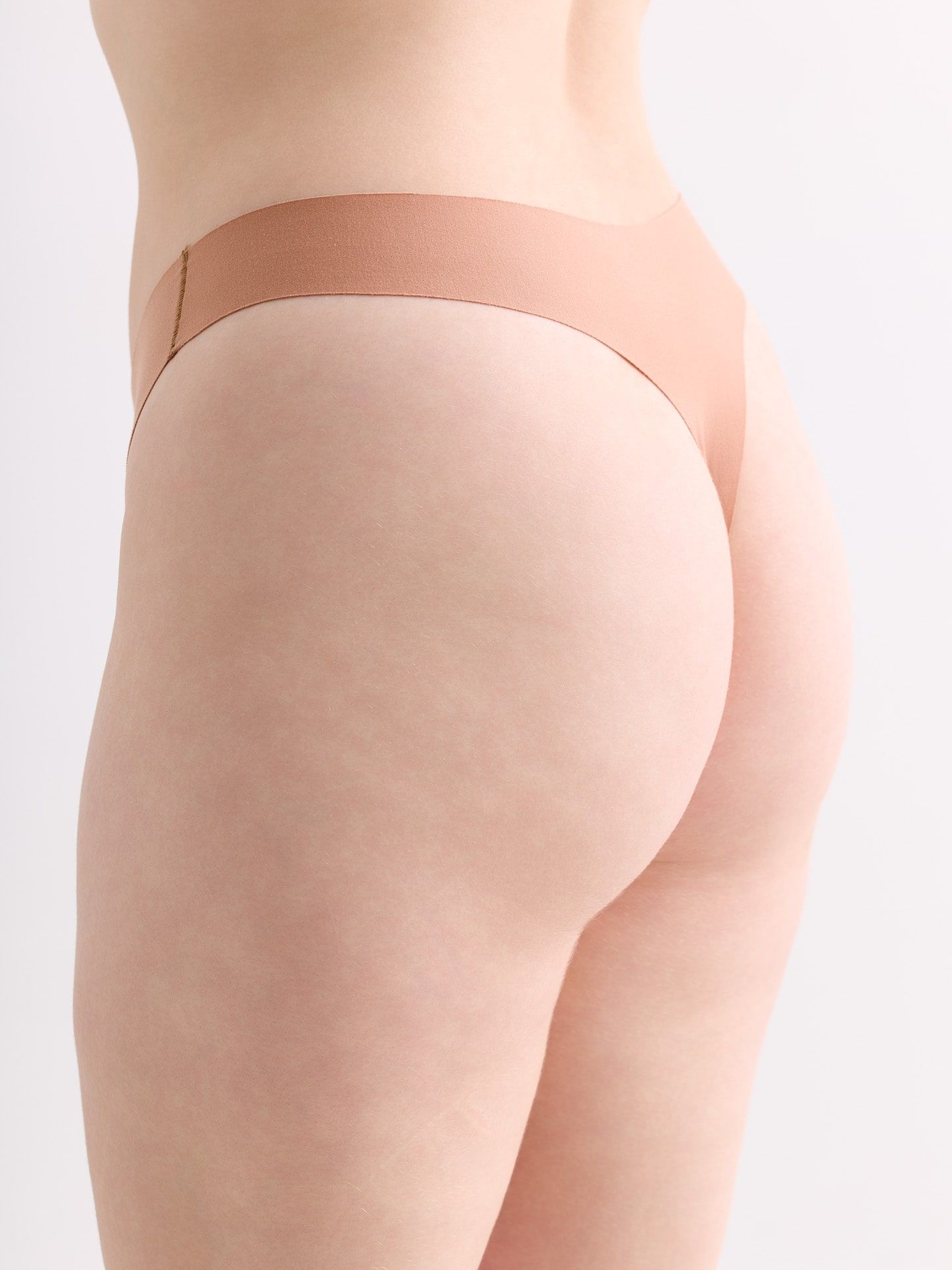 Light Touch Thong mokka L