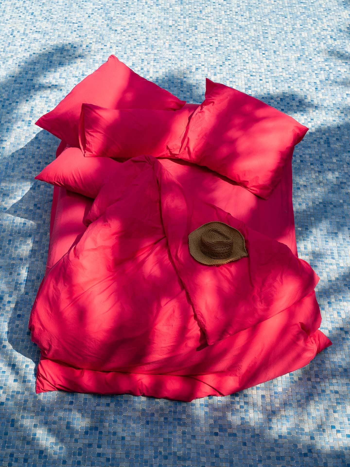 Cotton Select fitted sheet hot pink 140x200