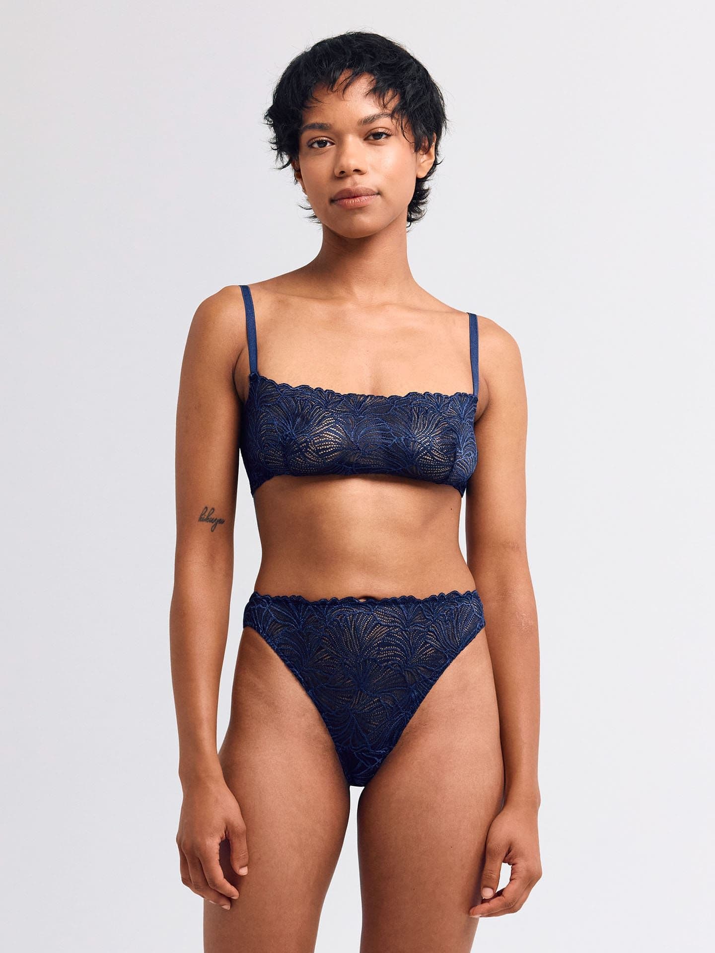 Fluid Lace Bandeau Bralette mitternachtblau 38