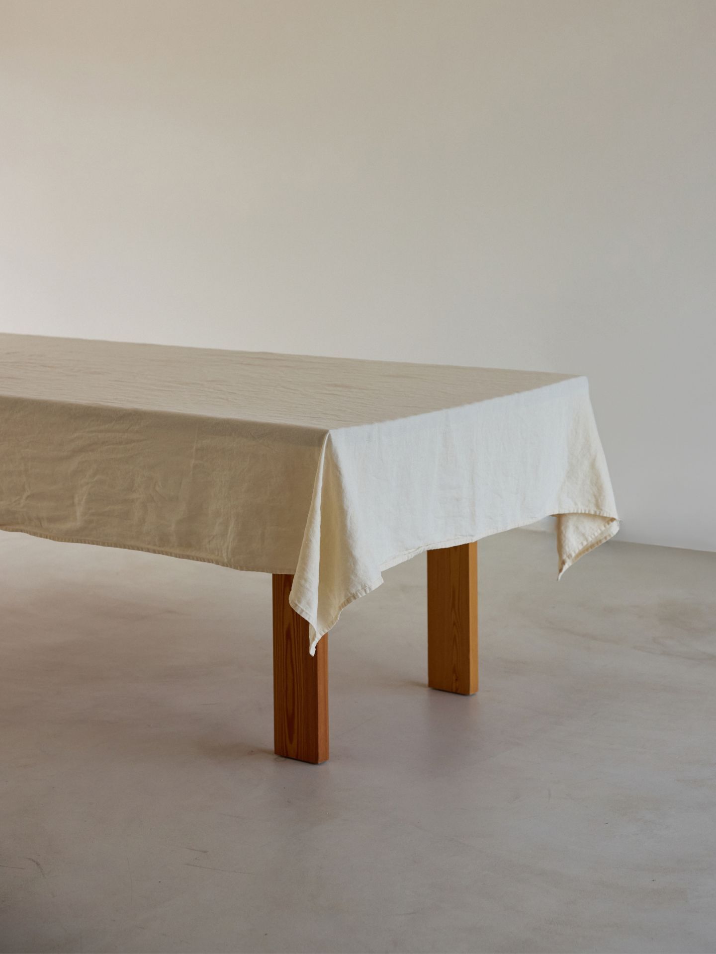 onomao x erlich textil tablecloth undyed 160x220