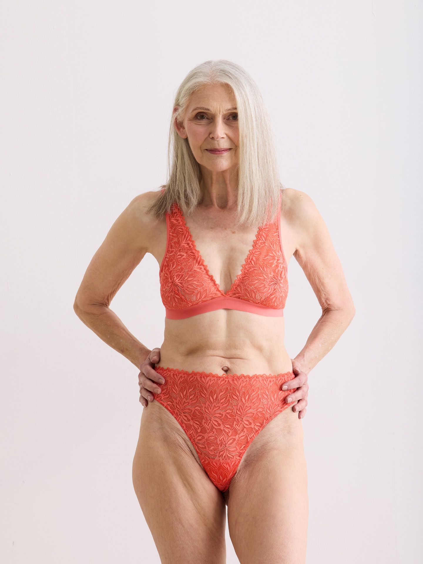 Dreamy Lace Wireless Plunge Bra wild orange 44
