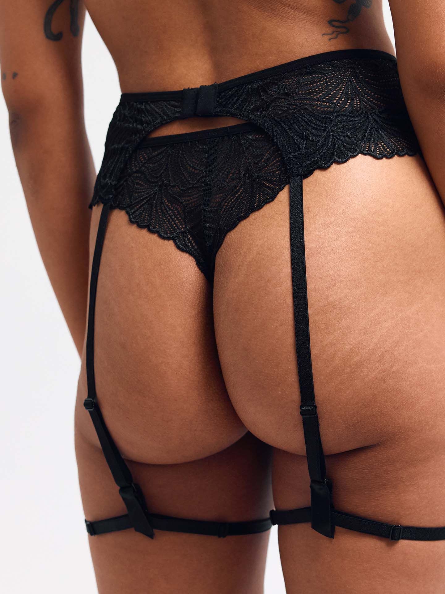 Fluid Lace suspender belt black 38/40