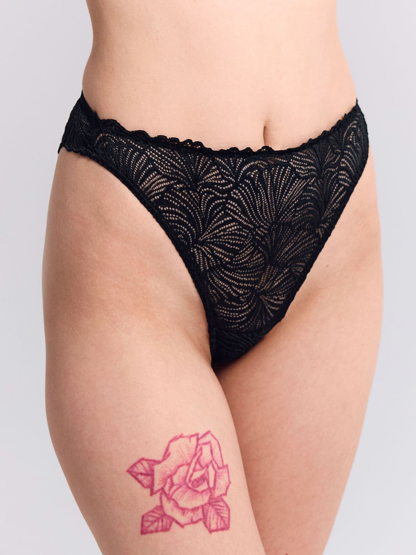 Fluid Lace Highwaist Brazil String black 38