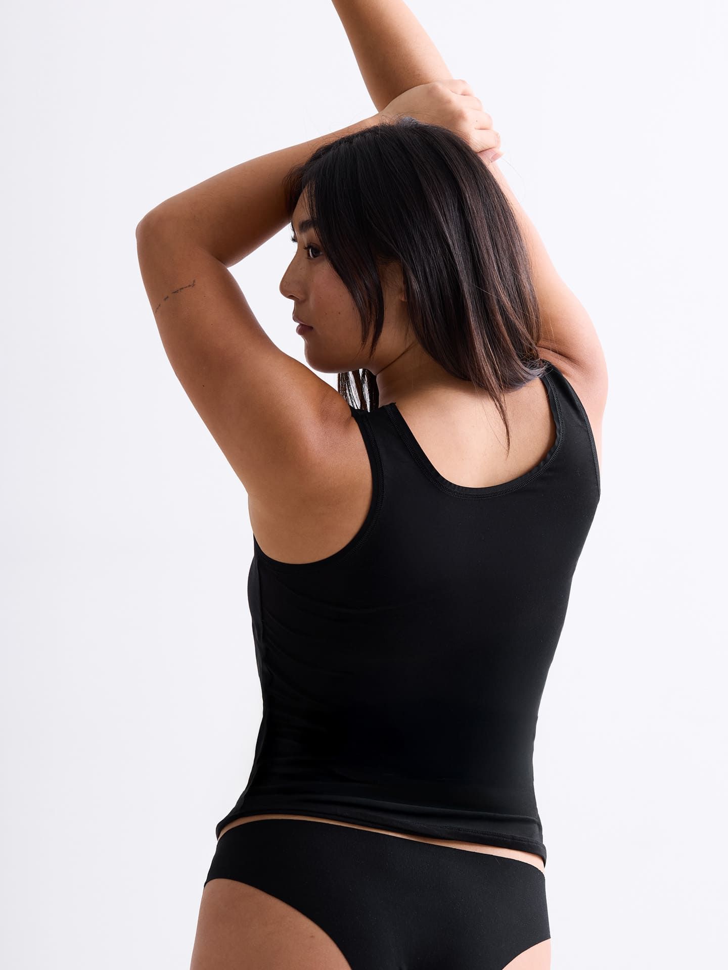 Light Touch Tanktop black 44