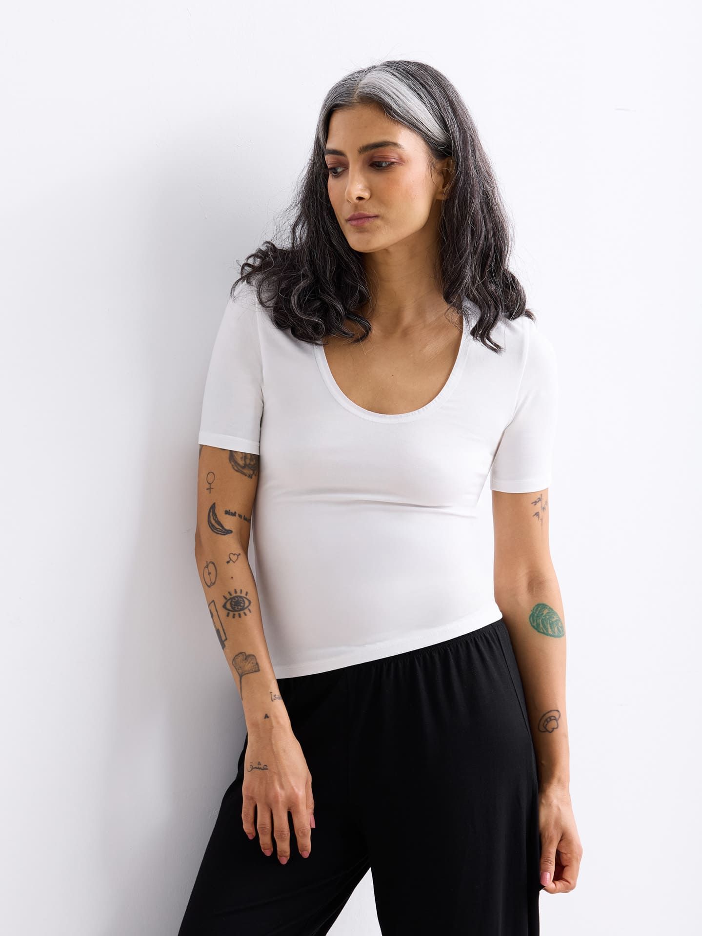 Light Touch Ballet Neck T-Shirt ecru 40