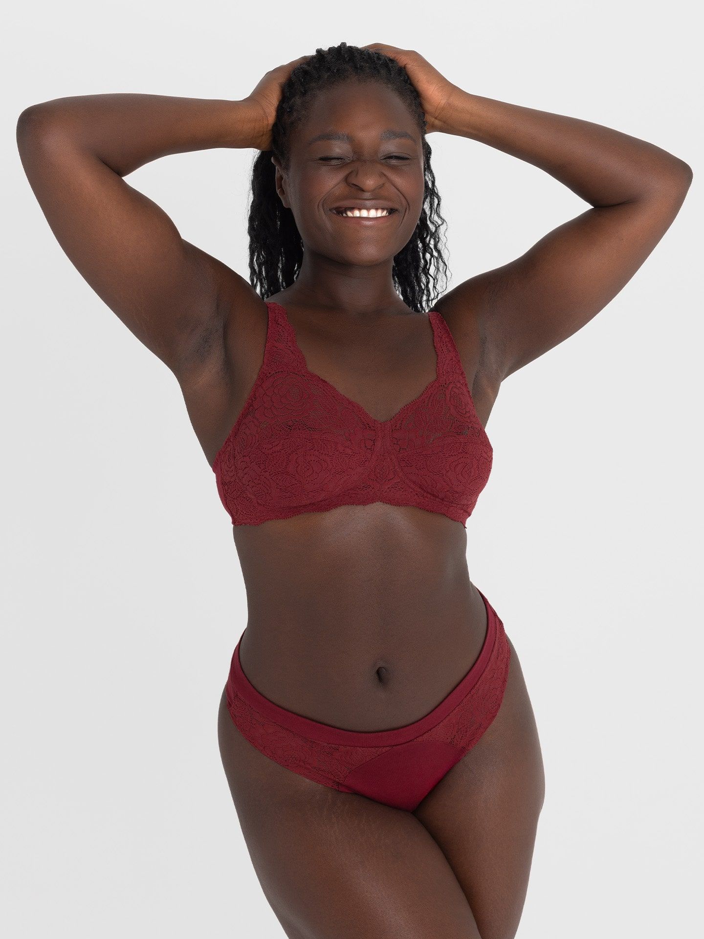 Gertrud thong wine red 38