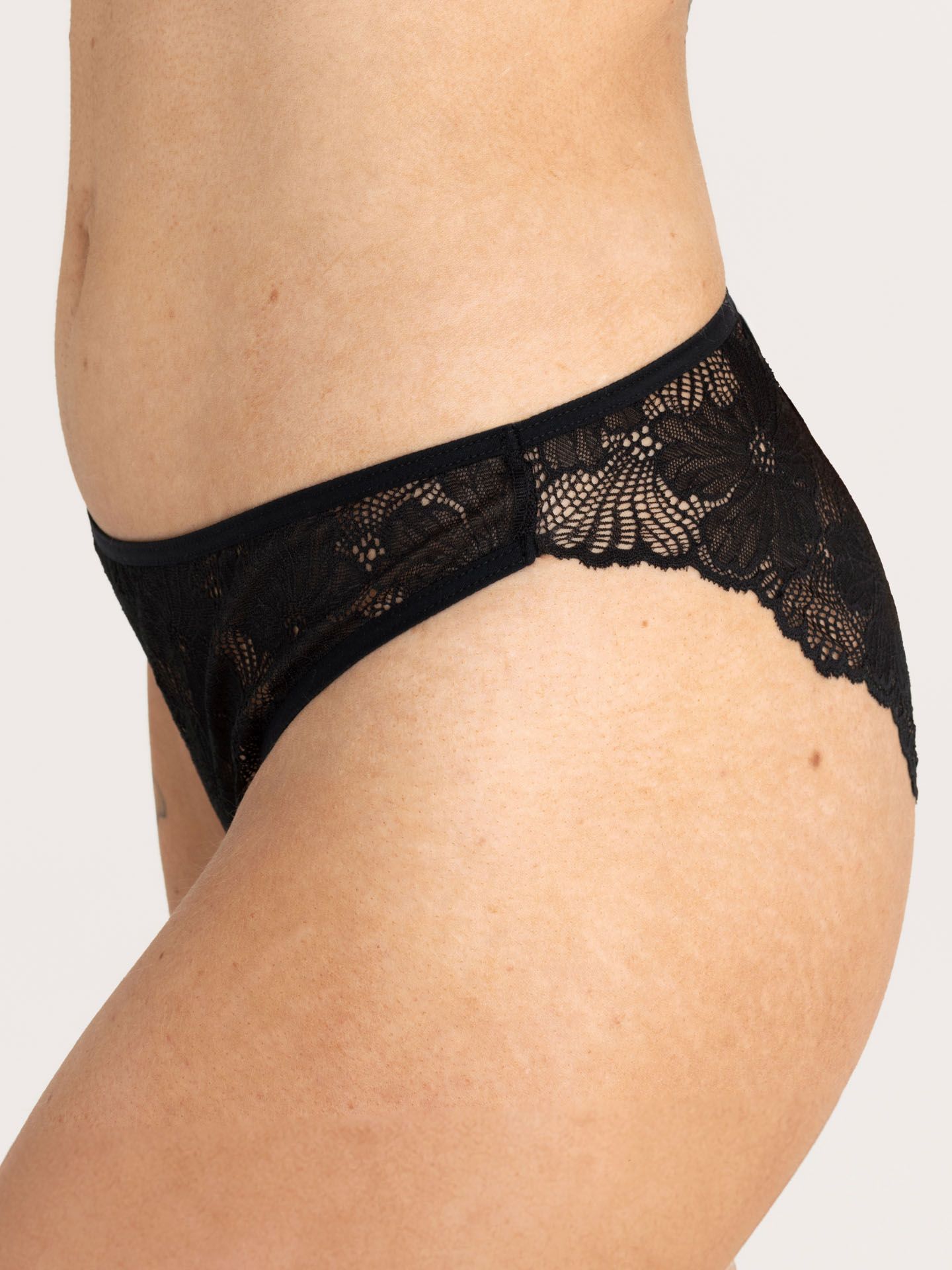 Classy lace briefs black 36