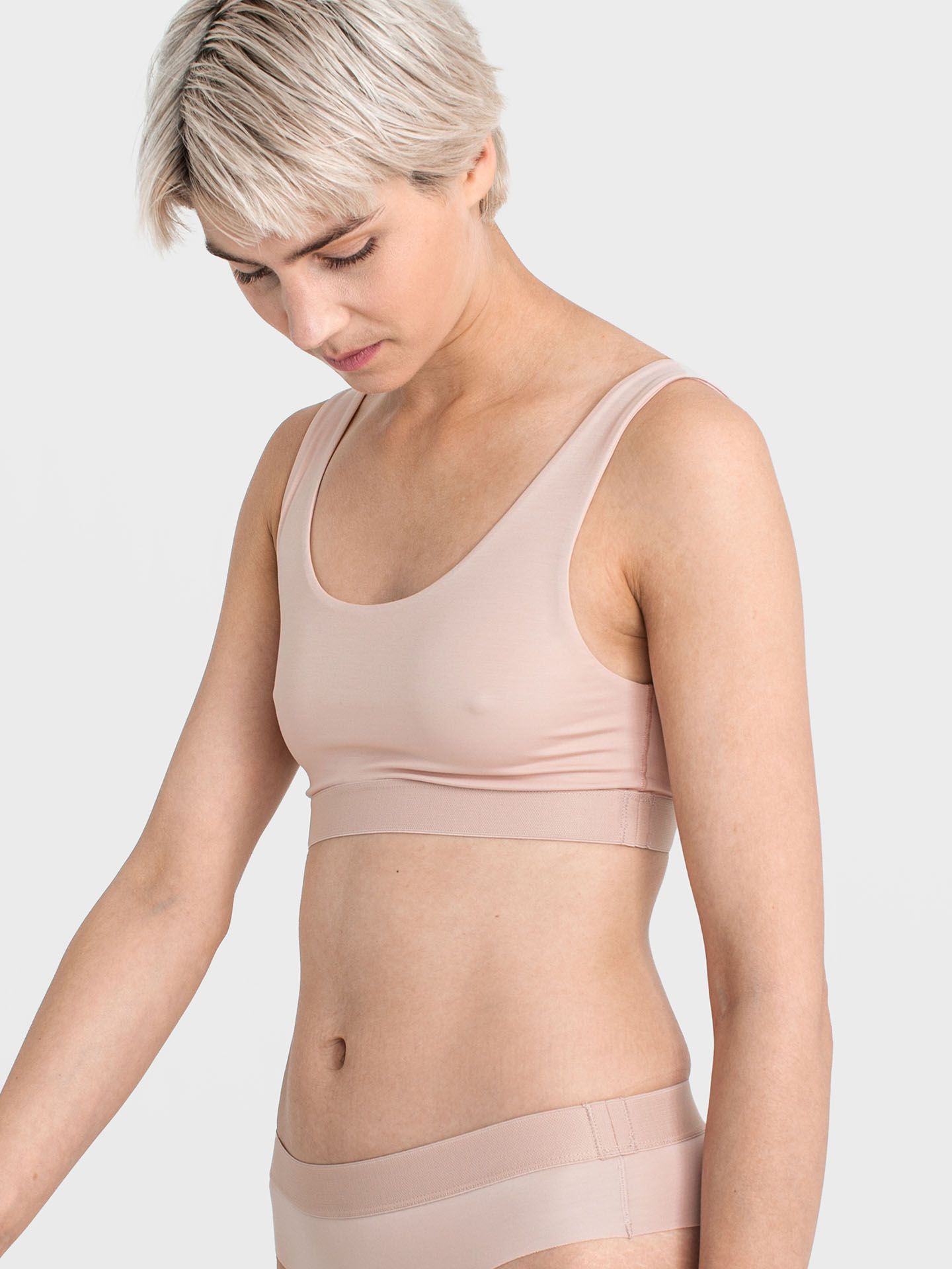 Smooth Seam Bustier ton