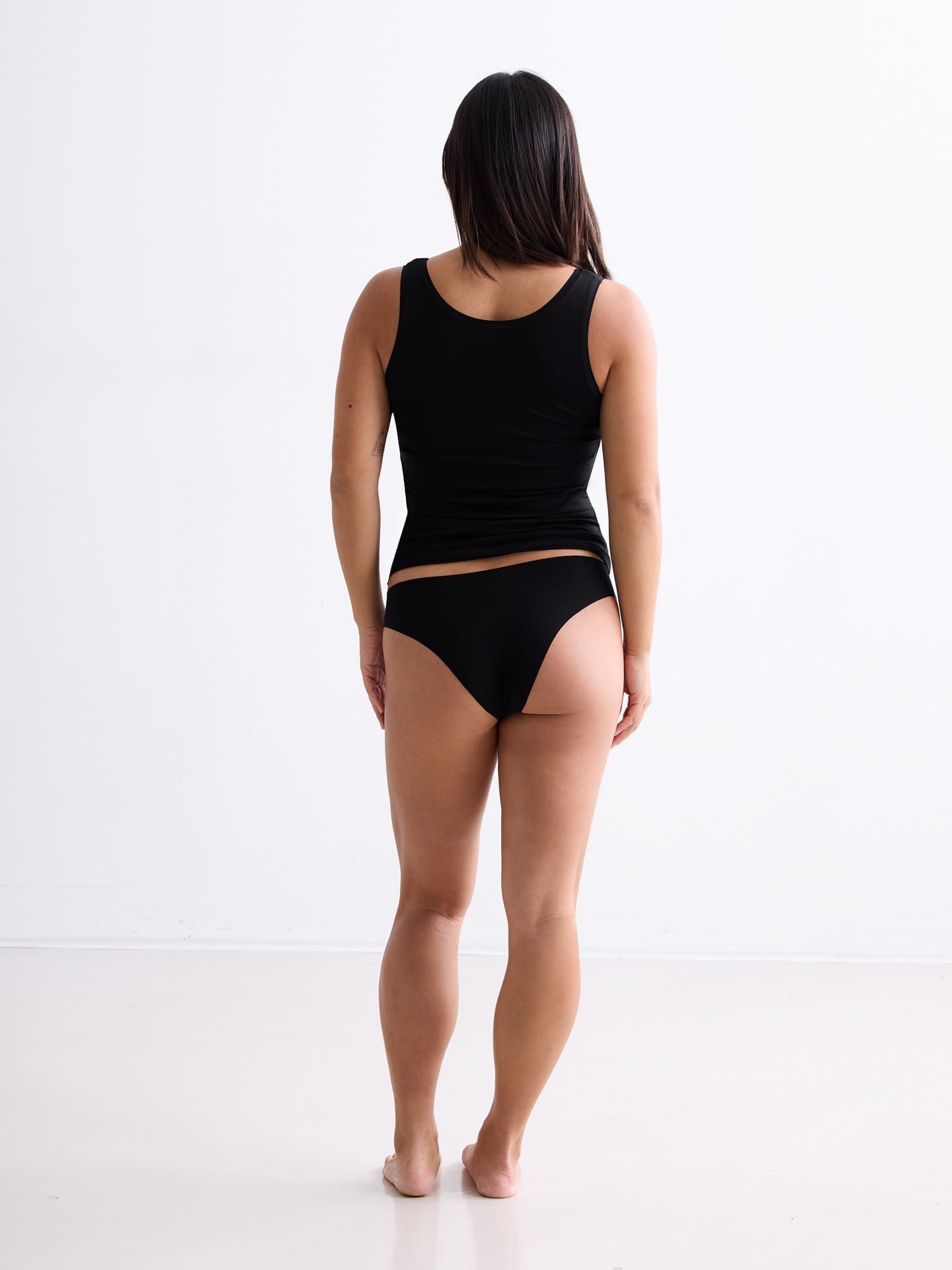 Light Touch Tanktop schwarz 4