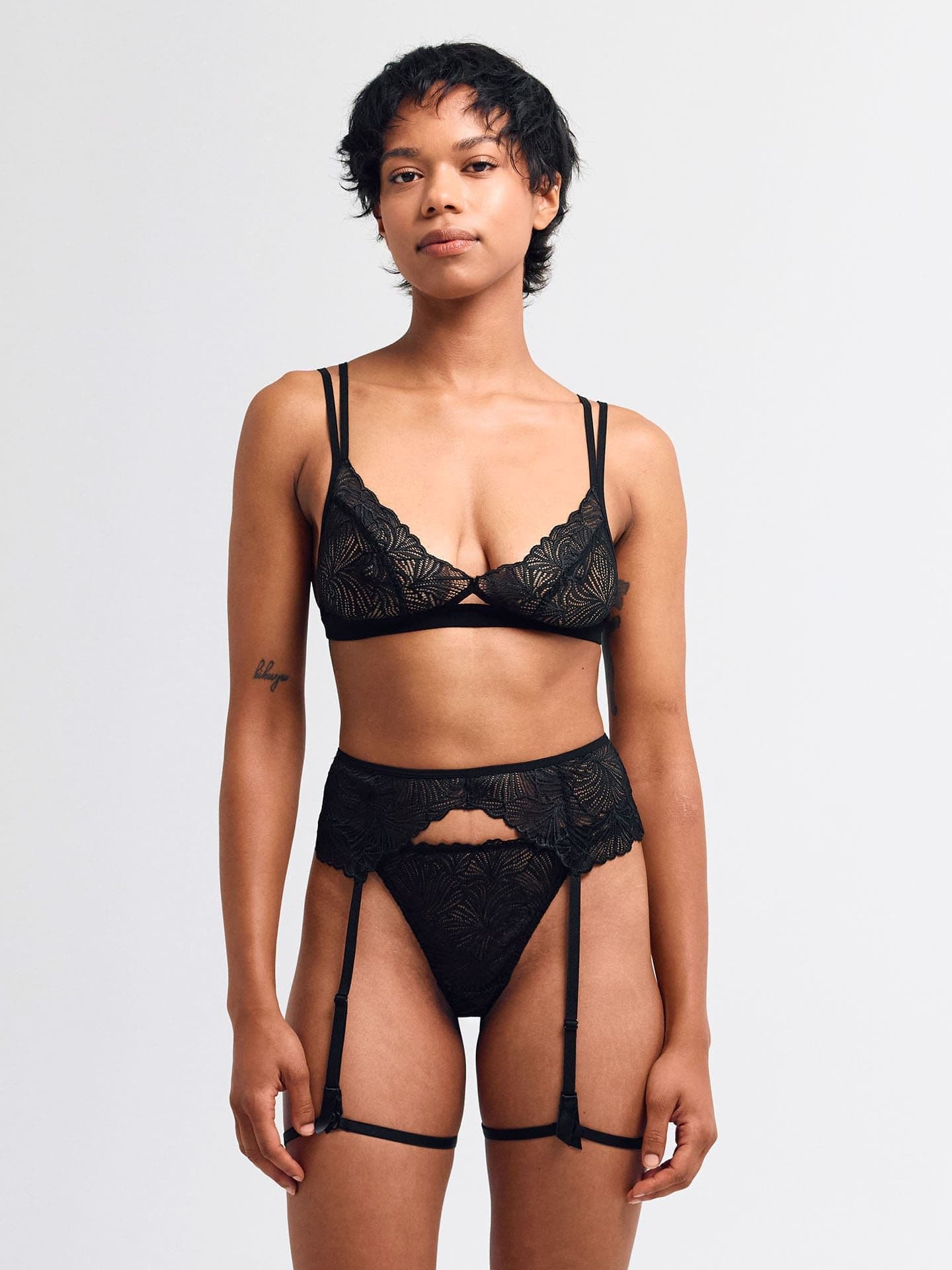 Fluid Lace black 7