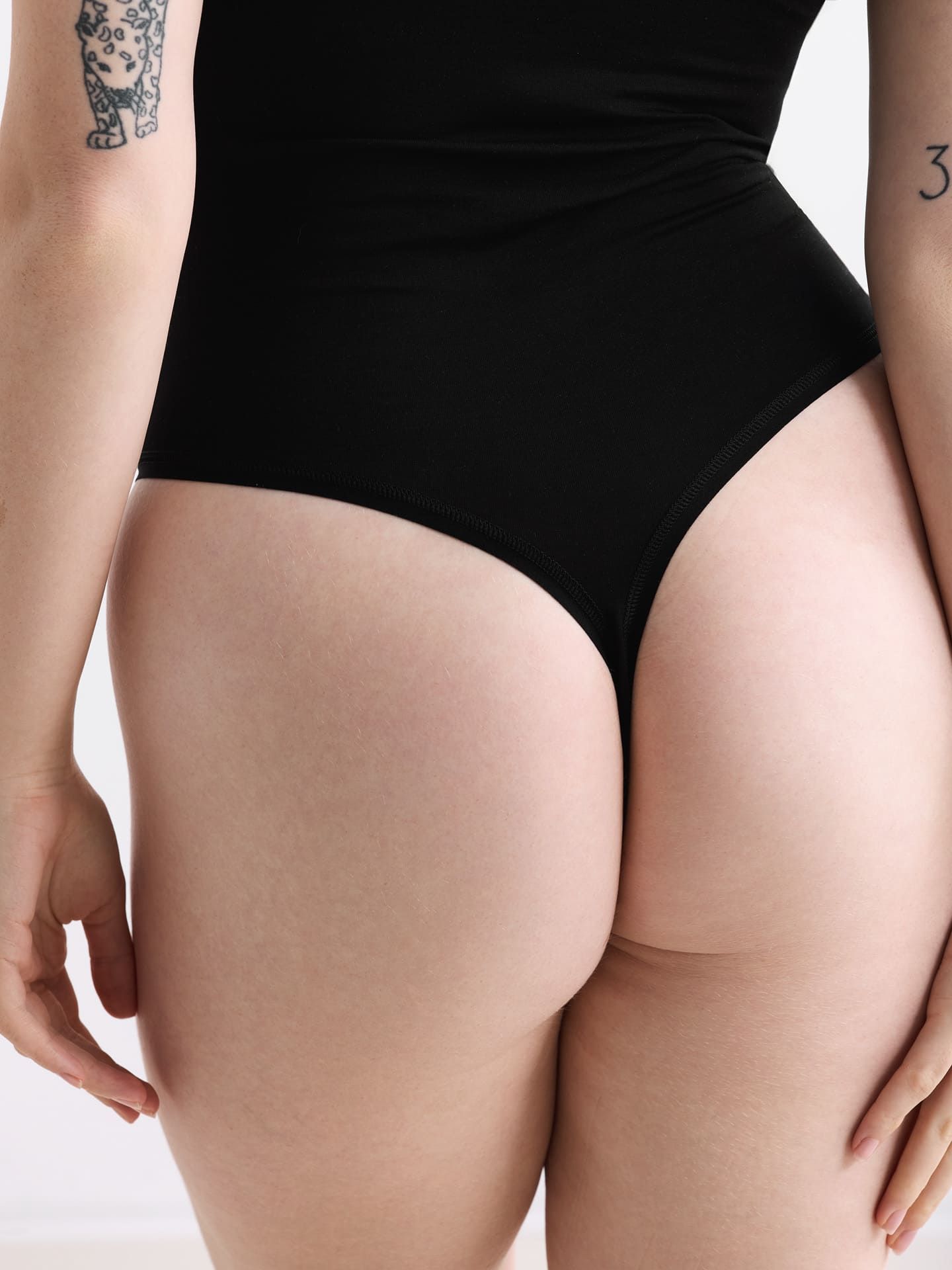 Light Touch Stehkragen Body schwarz 2