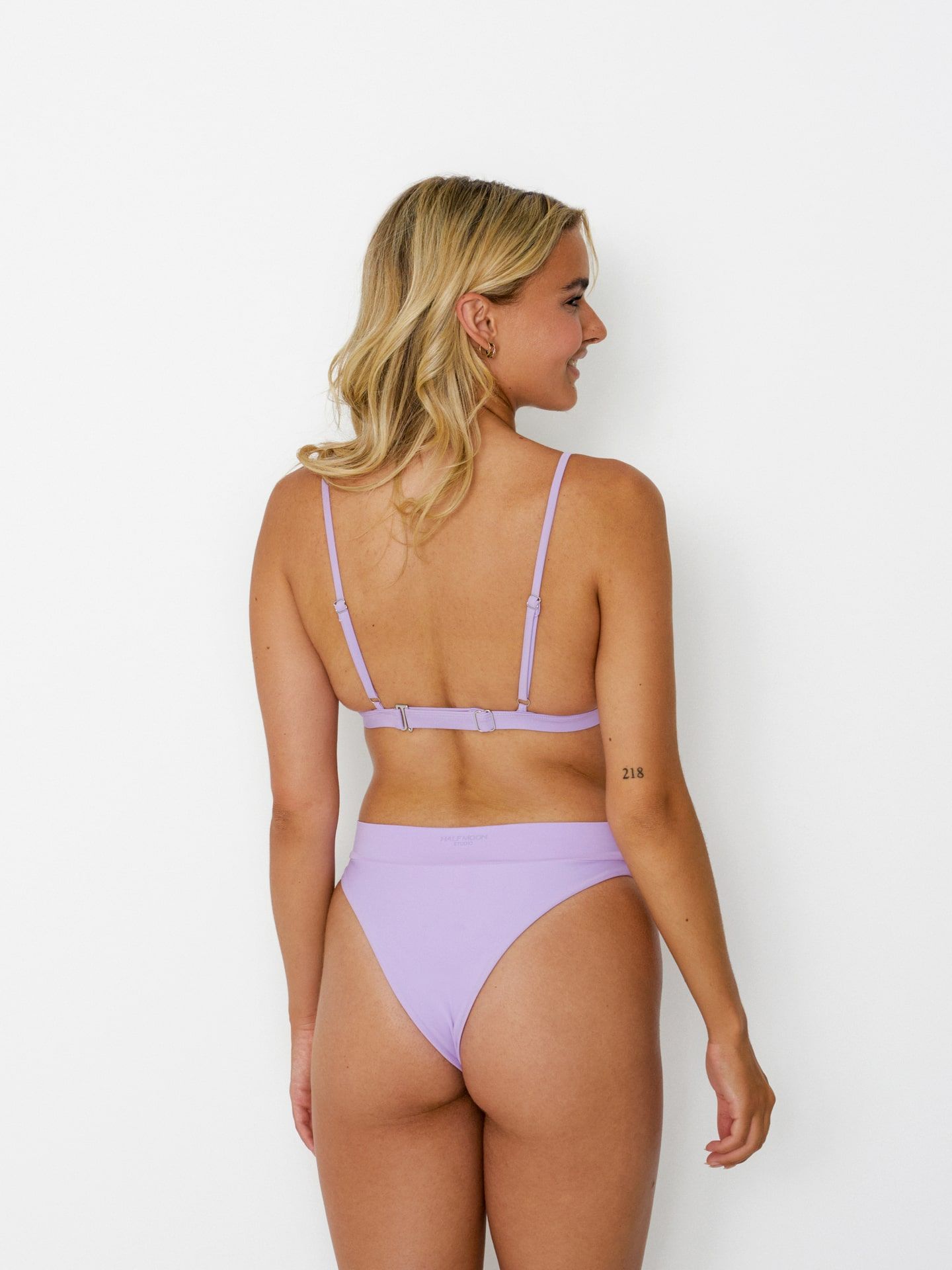 Half Moon LUNA soft lilac 3