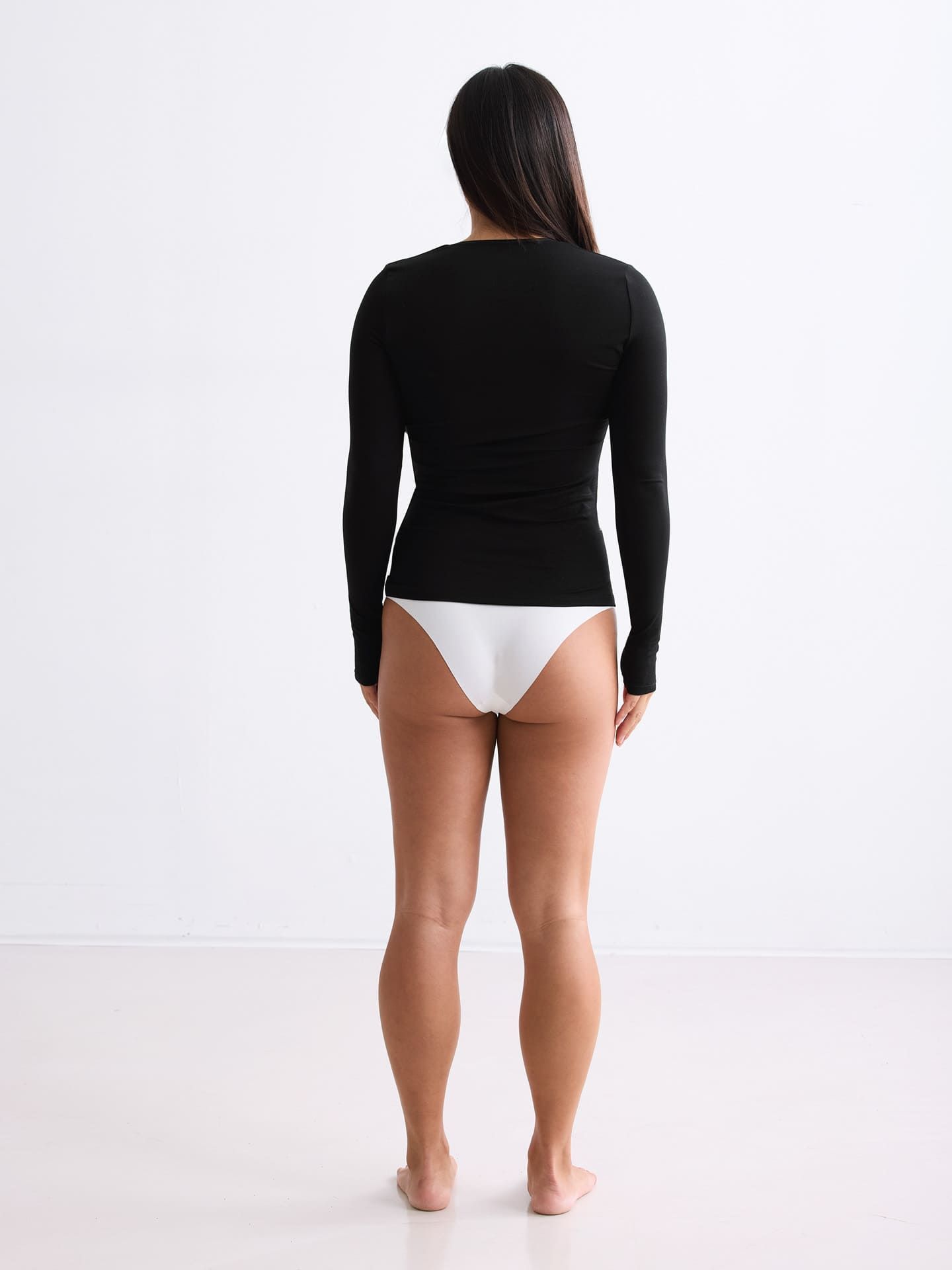 Light Touch tiefausgeschnittenes Langarmshirt schwarz 4