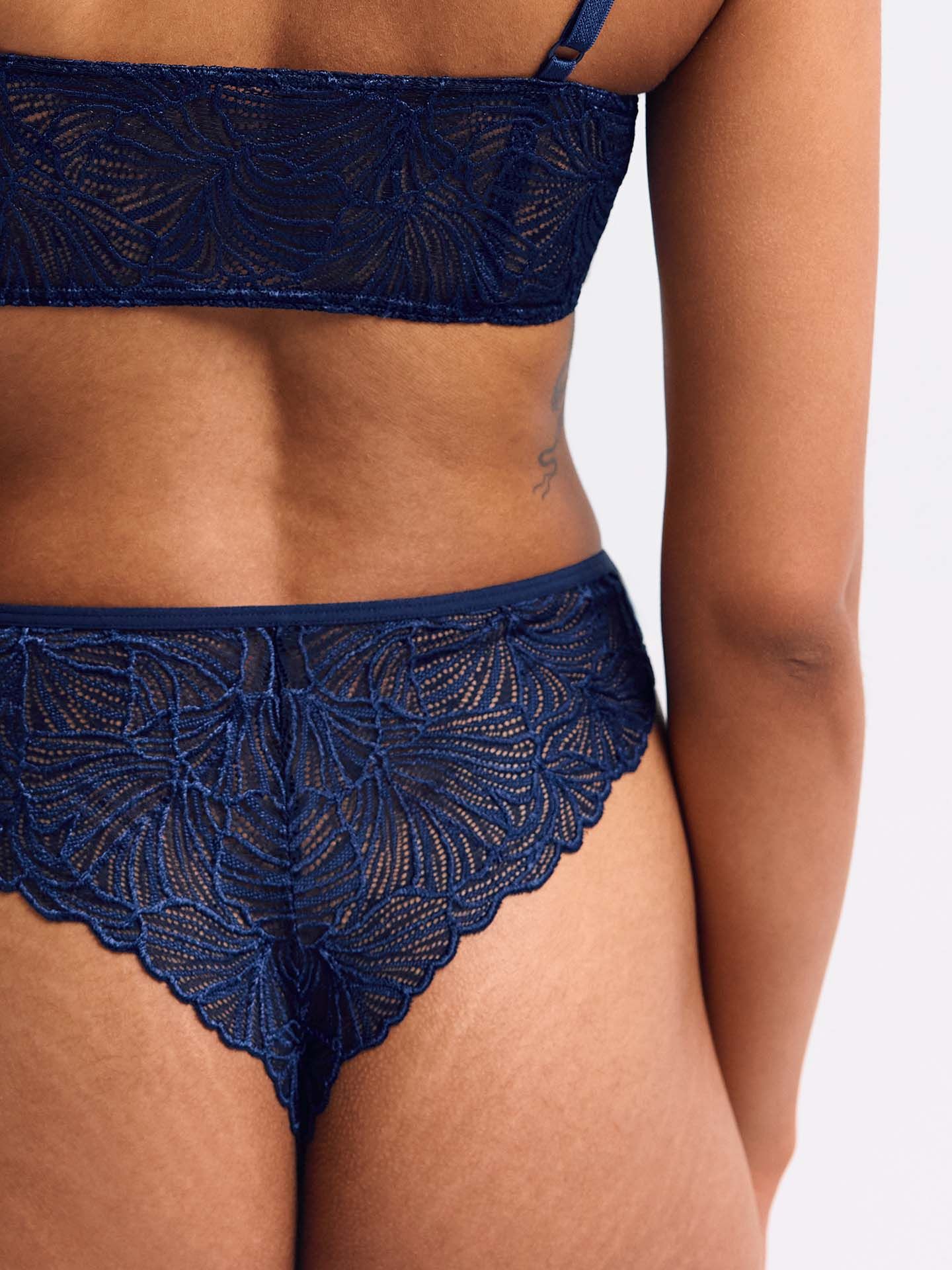 Fluid Lace High Waist Brazil String mitternachtblau 3